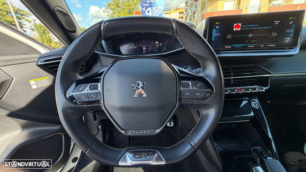 Peugeot e-2008 GT - 16