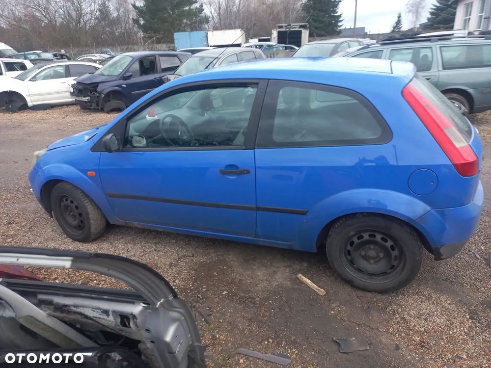 Ford Fiesta MK6 lift 3D 1.4 TDCI 07r wszystkie części X3 - 4
