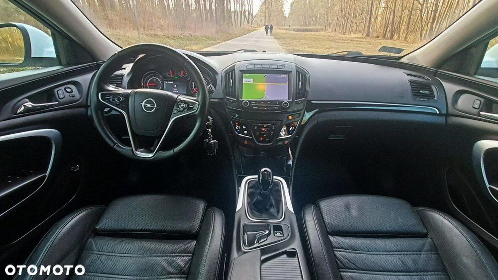 Opel Insignia 2.0 CDTI Cosmo 4x4 S&S - 26