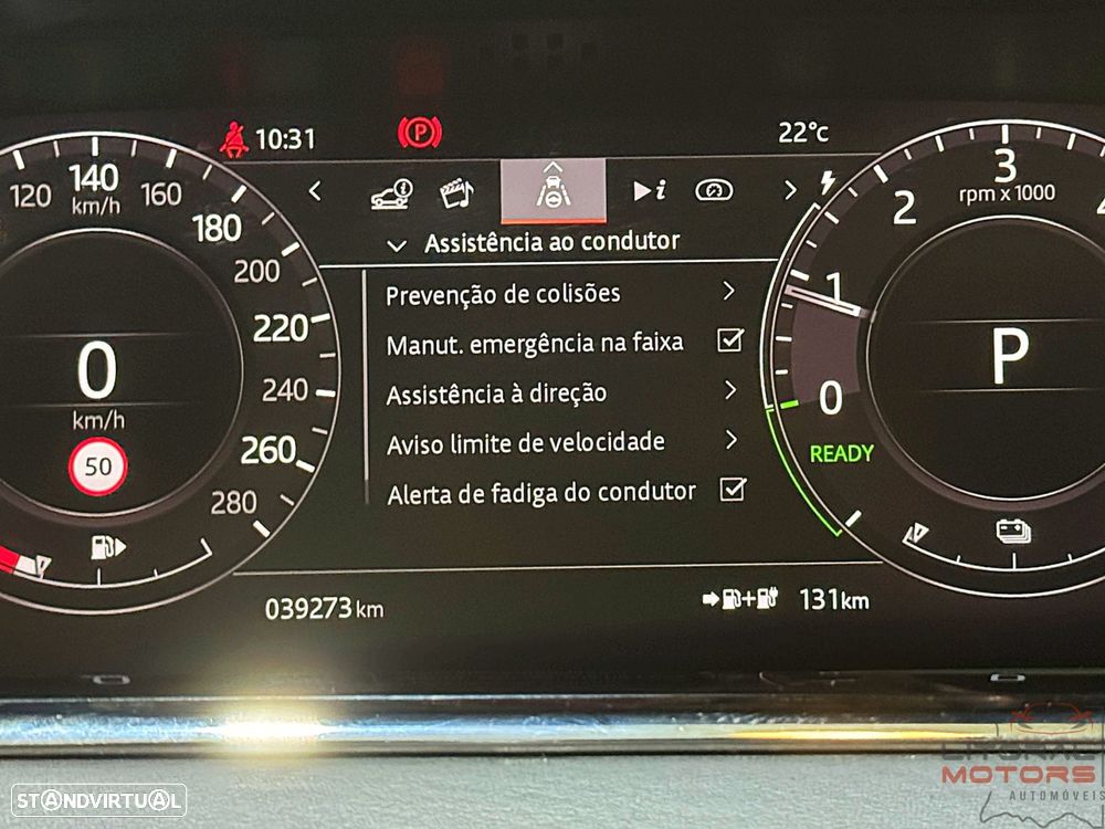 Land Rover Range Rover Evoque P300e R-Dynamic HSE - 28