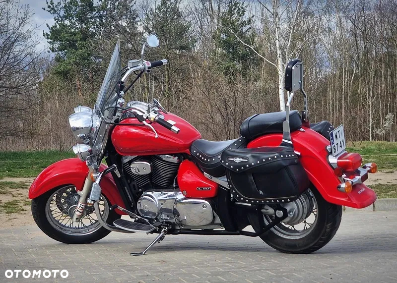 Suzuki VL 800 Volusia - Boulevard C50 - 2