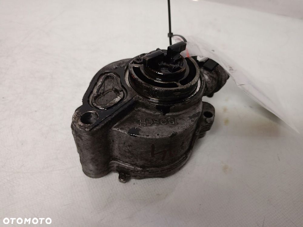 pompa vacum volvo v50 - 2