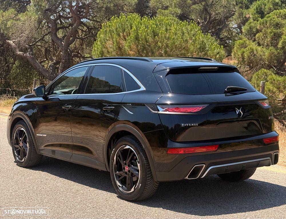 DS DS7 Crossback E-Tense Performance Line EAT8 - 8