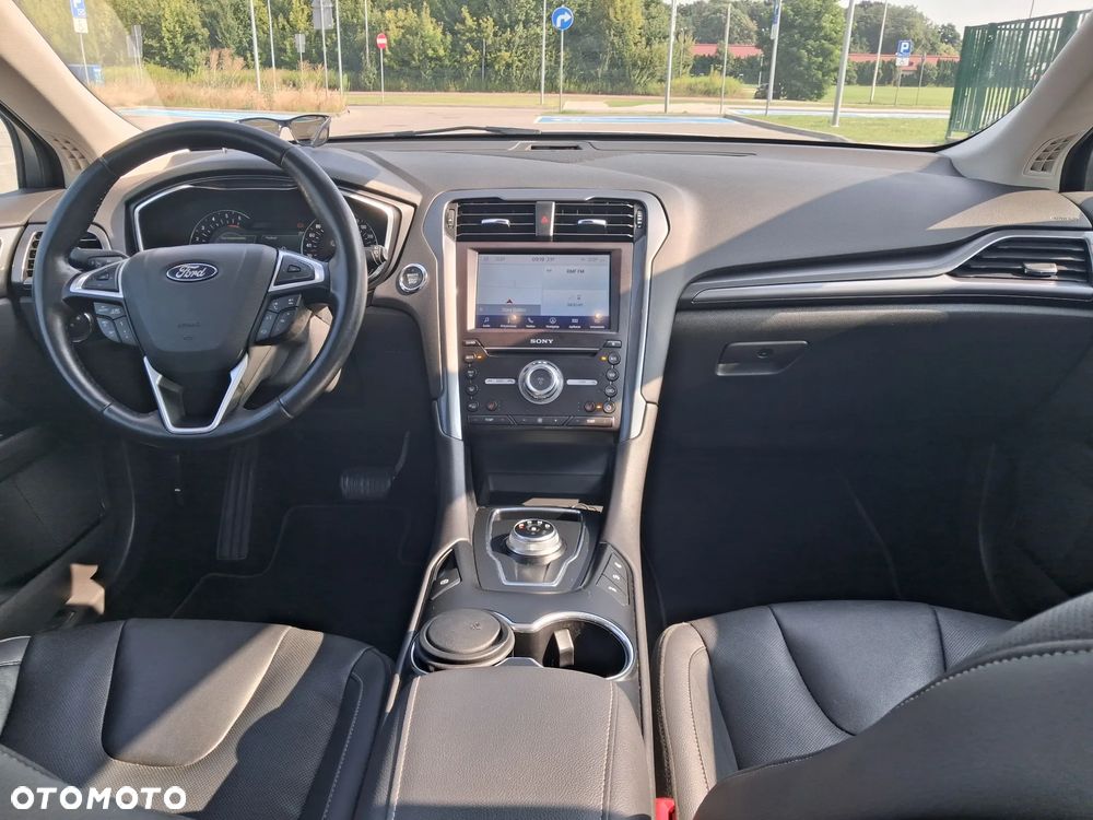 Ford Mondeo 2.0 EcoBlue Titanium - 18