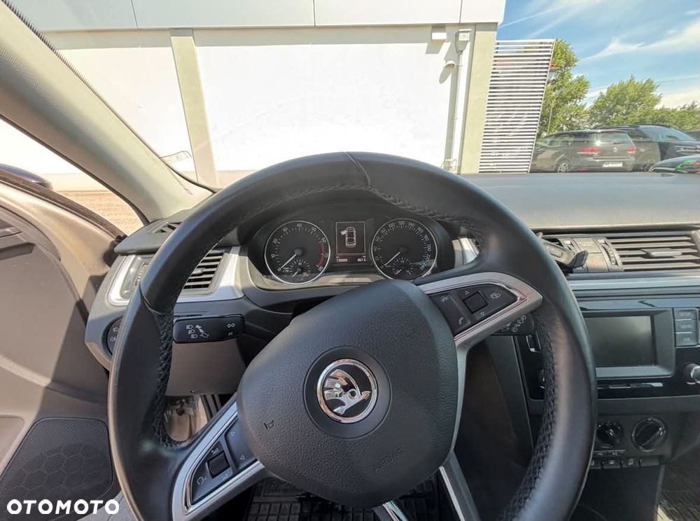 Skoda RAPID - 9