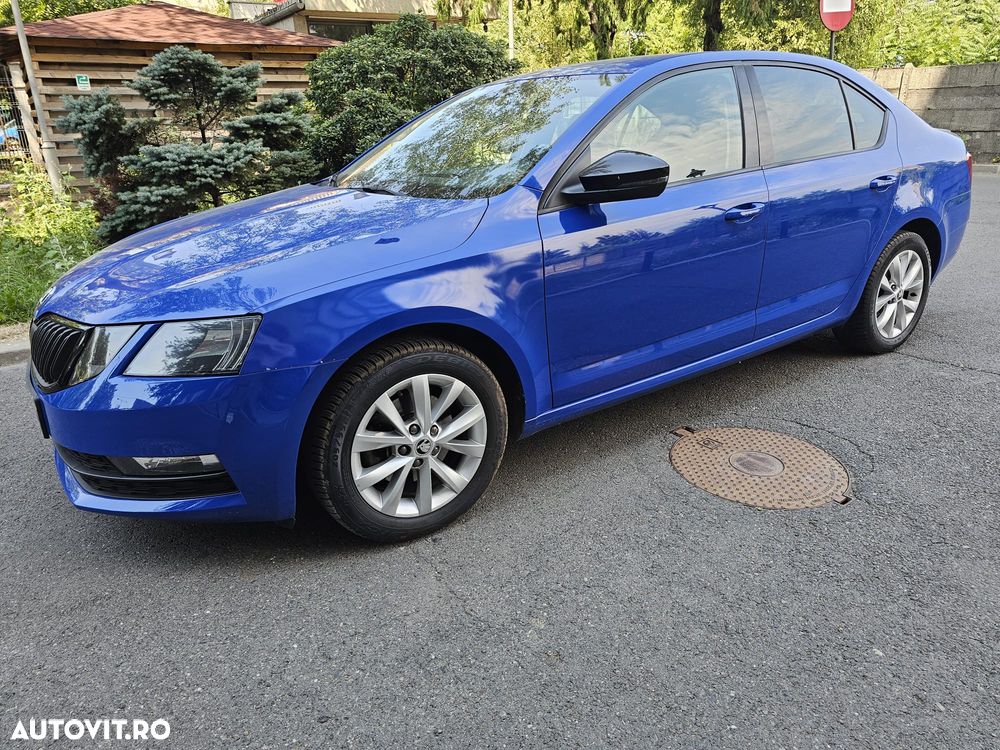 Skoda Octavia - 2