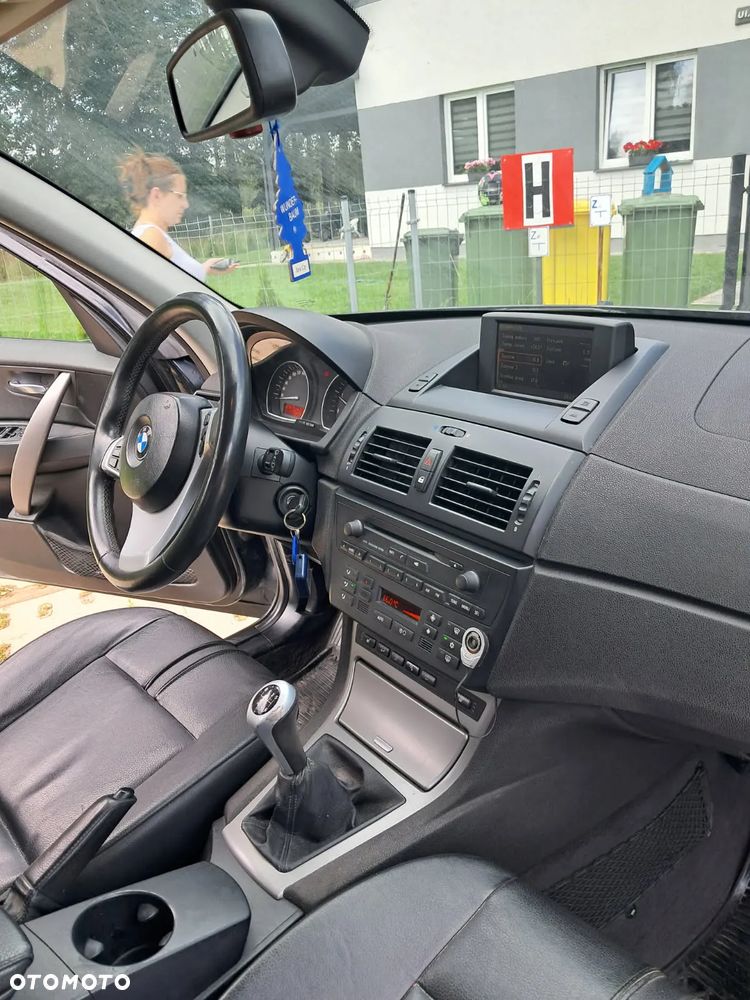 BMW X3 2.0d - 1