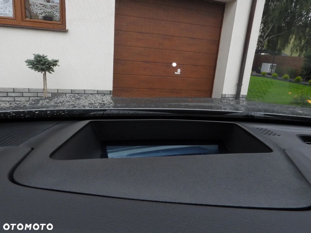 Nissan Qashqai 1.3 DIG-T MHEV Xtronic Tekna+ - 18