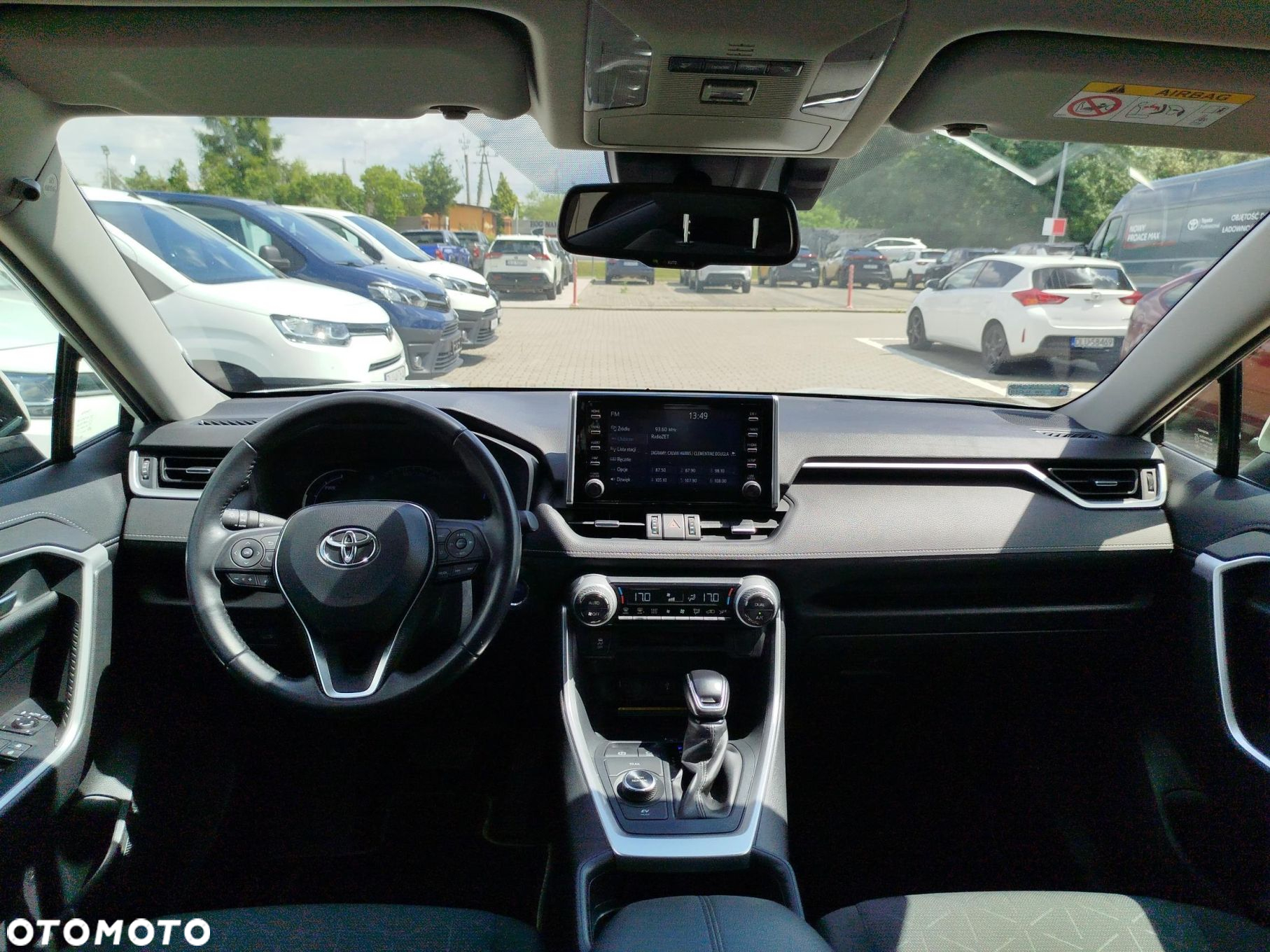 Toyota RAV4 - 12
