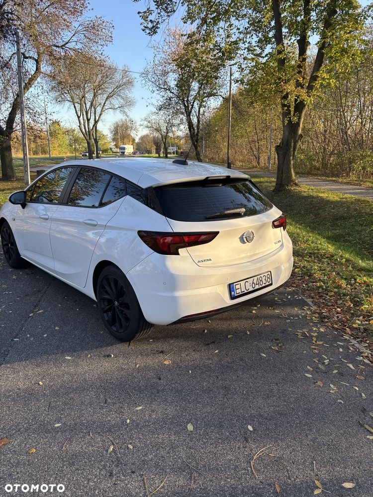 Opel Astra - 4