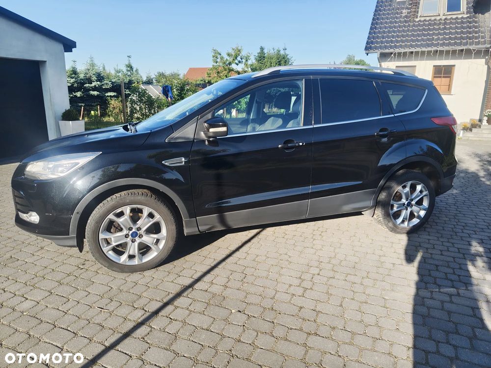 Ford Kuga 2.0 TDCi 4x4 Titanium - 2