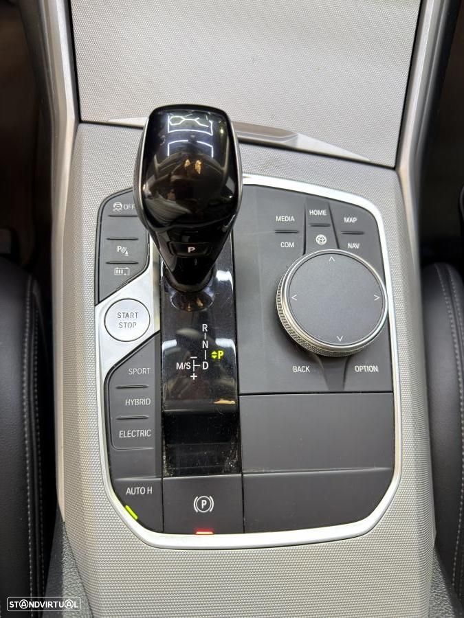 BMW 320 e Aut. Sport Line - 19