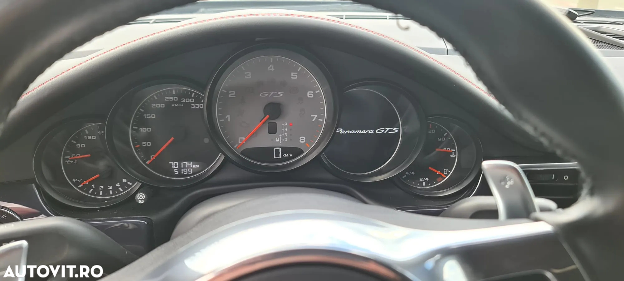 Porsche Panamera GTS PDK - 18
