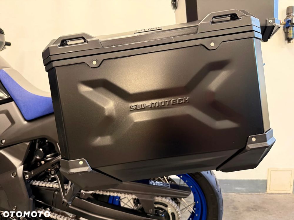 Suzuki V-STROM - 30