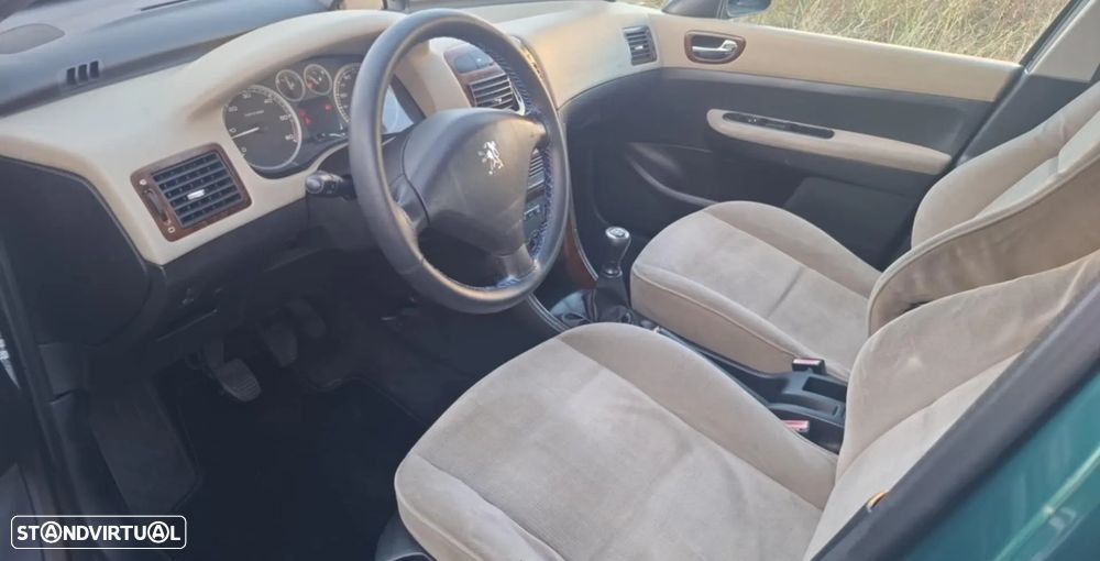 Peugeot 307 1.4 HDi XR - 9