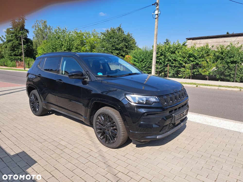 Jeep Compass 1.5 GSE T4 48V e-Hybrid Automatik Night Eagle - 1