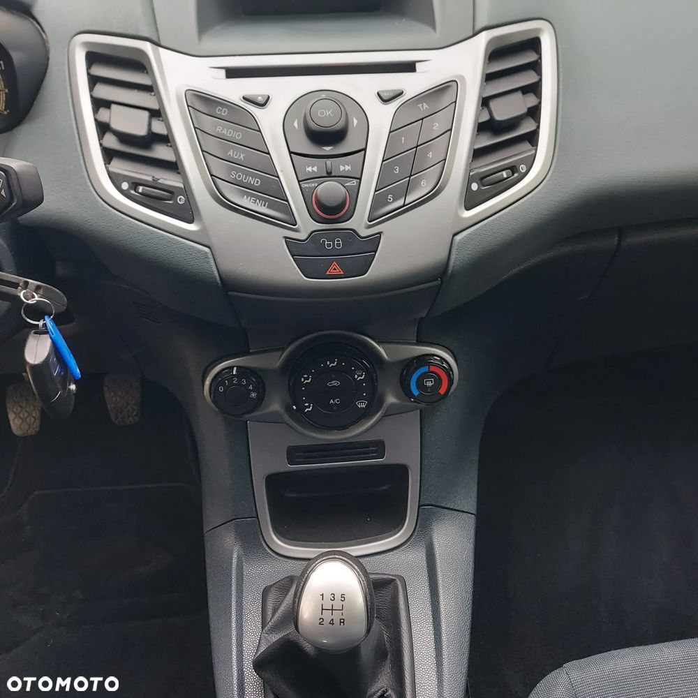 Ford Fiesta 1.25 Ambiente - 15