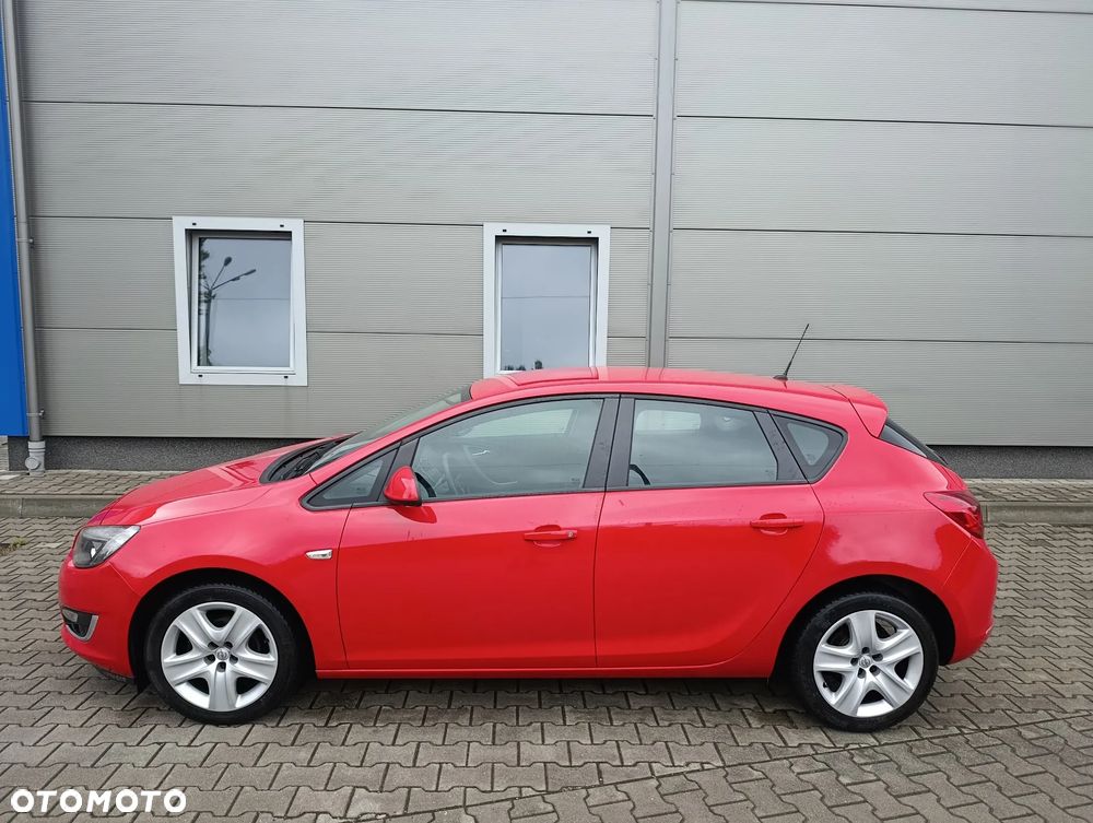 Opel Astra 1.4 Enjoy - 9