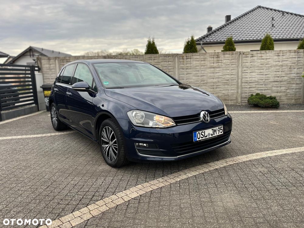 Volkswagen Golf 1.6 TDI BlueMotion Technology Allstar - 22