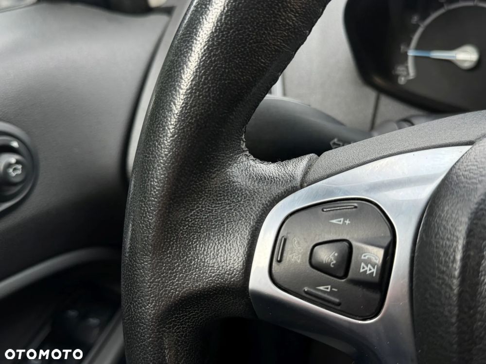 Ford EcoSport - 10