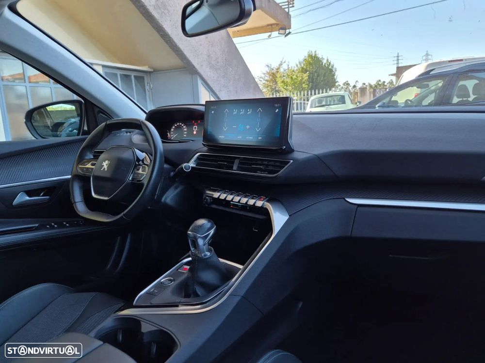Peugeot 3008 - 20
