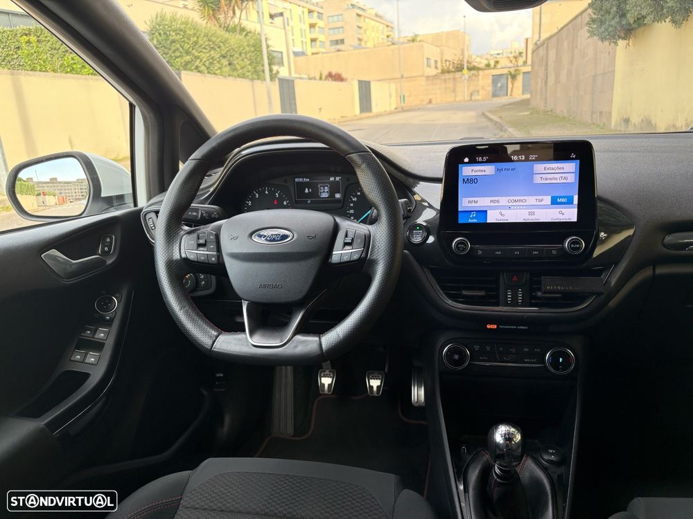 Ford Fiesta 1.0 EcoBoost ST-Line - 21