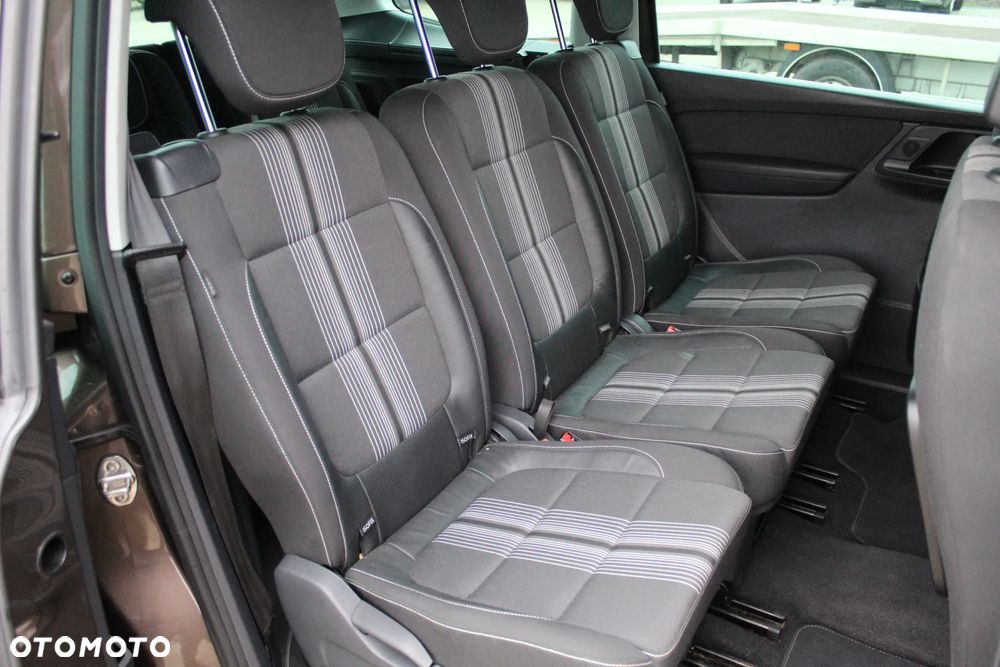 Volkswagen Sharan 2.0 TSI DSG Highline - 18