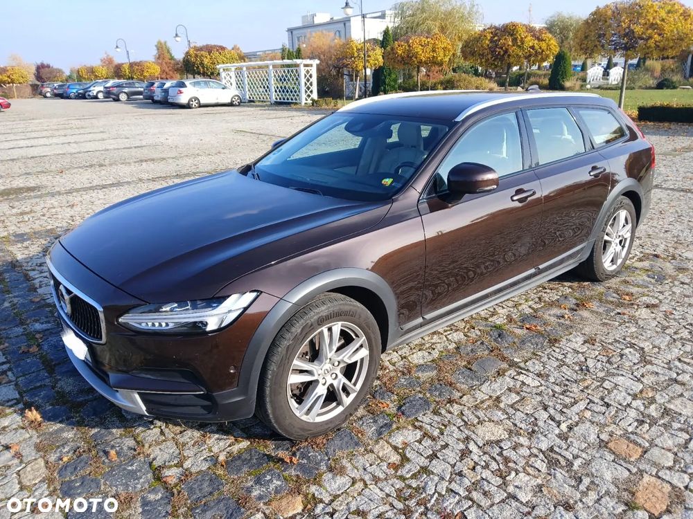 Volvo V90 Cross Country D4 AWD - 6