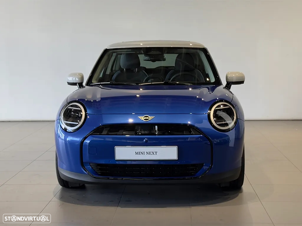 MINI 3 Portas Cooper E Classic L - 2