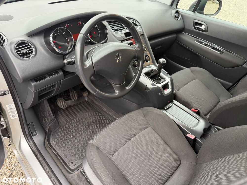 Peugeot 5008 1.6 Access 7os - 10