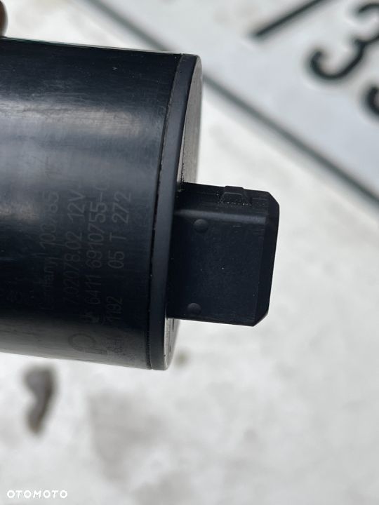 Pompa wody dodatkowa Pierburg Bmw e60 - 2