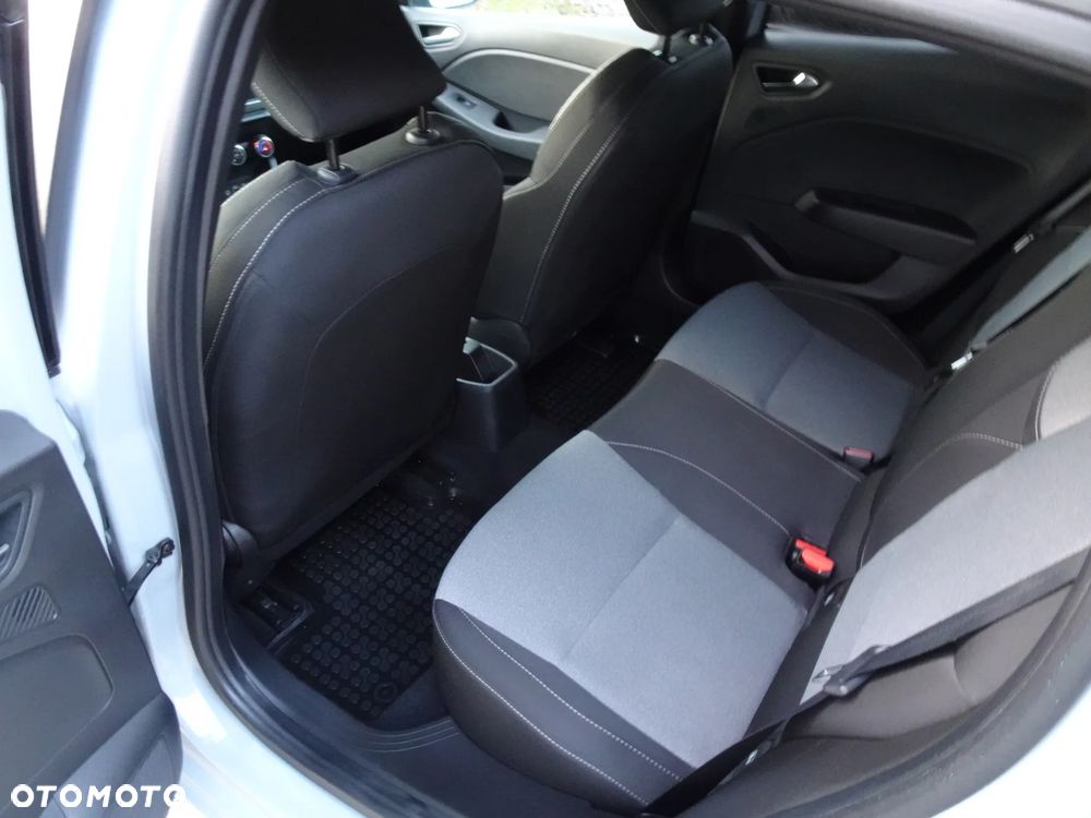 Renault Clio 1.0 TCe Intens Xtronic - 20