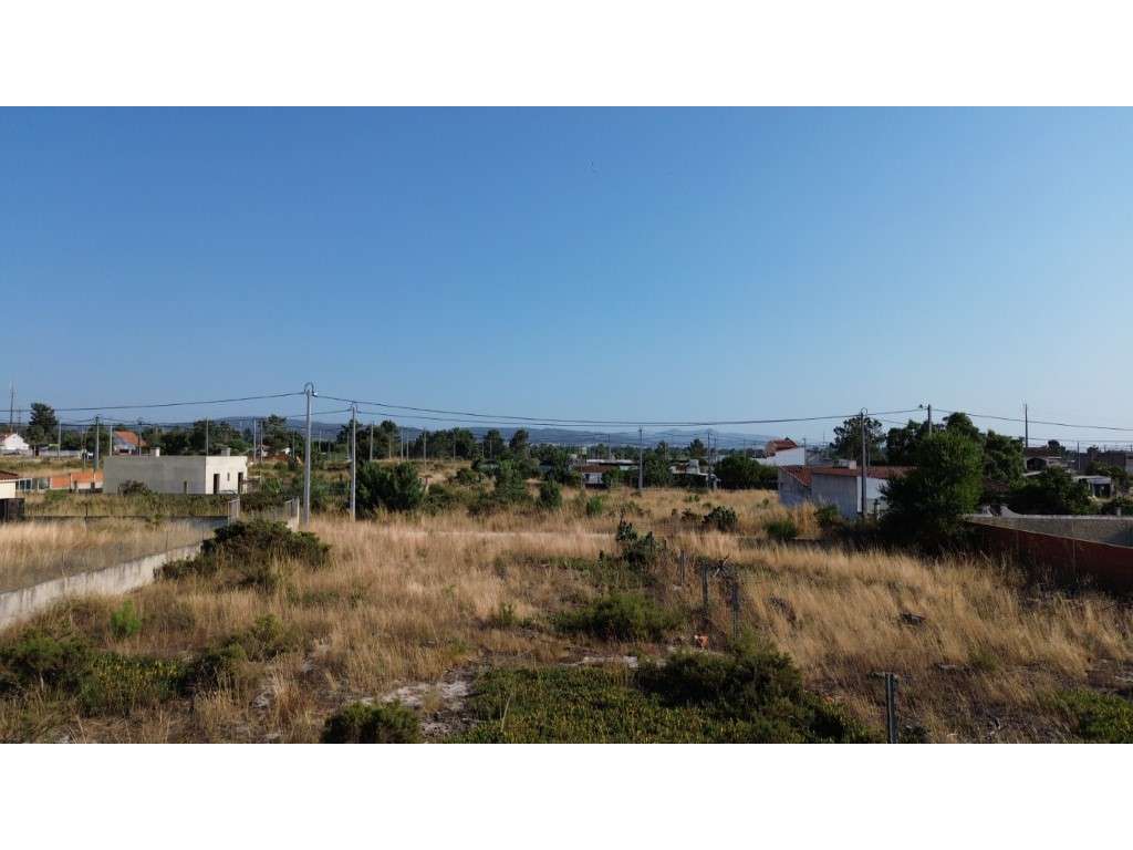 TERRENO COM 1.230m2 - PINHAL DAS FORMAS - PALMELA - Grande imagem: 3/24