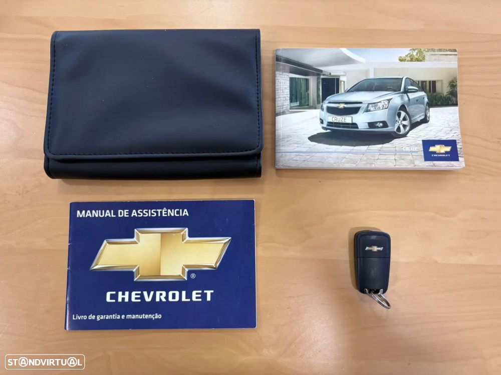 Chevrolet Cruze 1.6 LS - 54