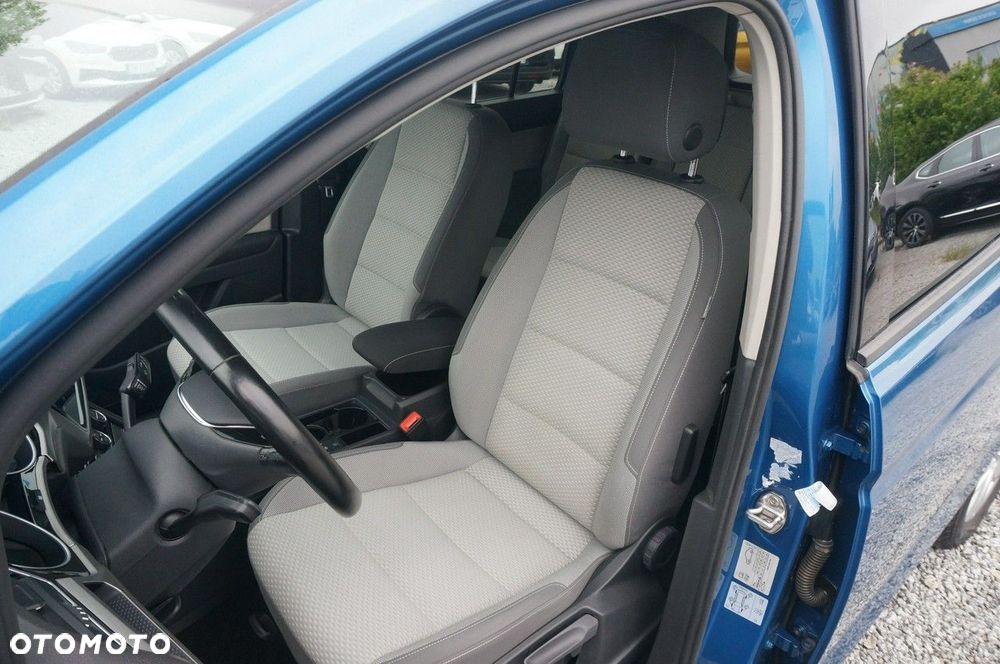 Volkswagen Touran 2.0 TDI BMT Comfortline DSG - 21