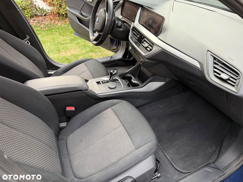 BMW Seria 1 118i Sport Line - 8