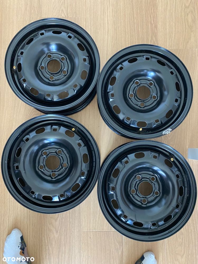 Felgi stalowe MAM r14 oraz opony Hankok 19r 5-6mm - 3