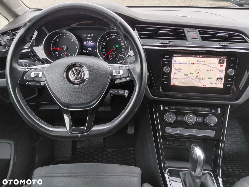Volkswagen Touran 2.0 TDI BMT Highline DSG - 5