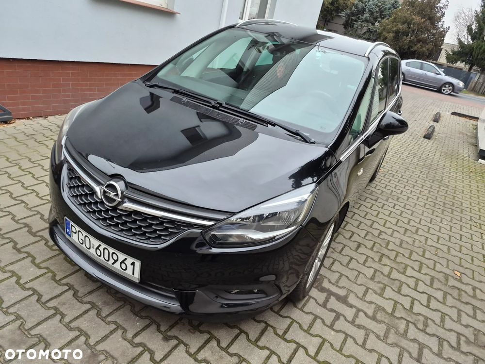 Opel Zafira 1.6 T Plus S&S - 9