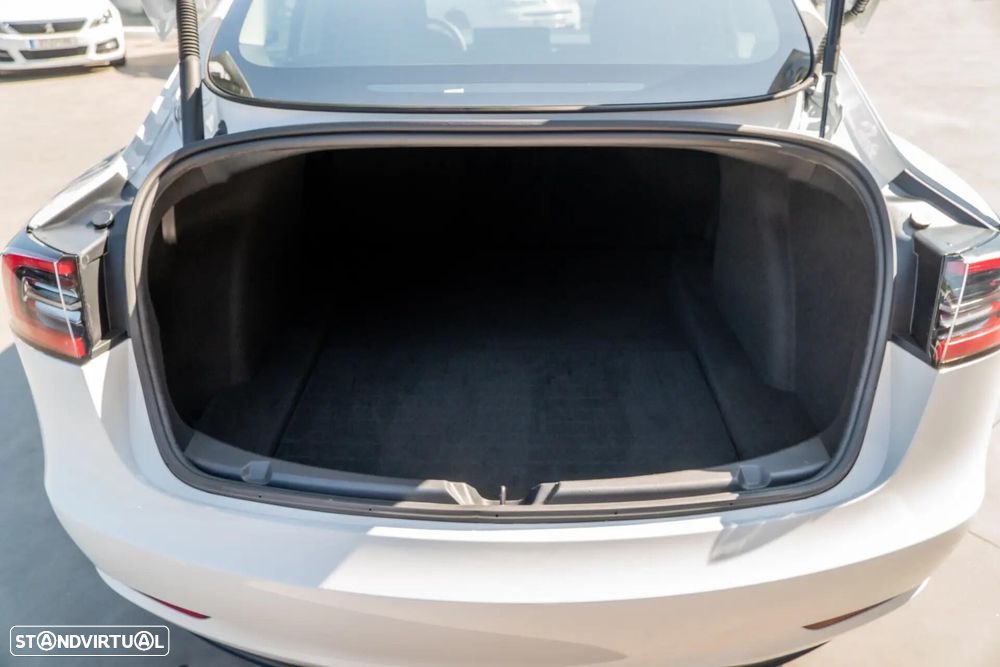 Tesla Model 3 Long Range RWD - 23