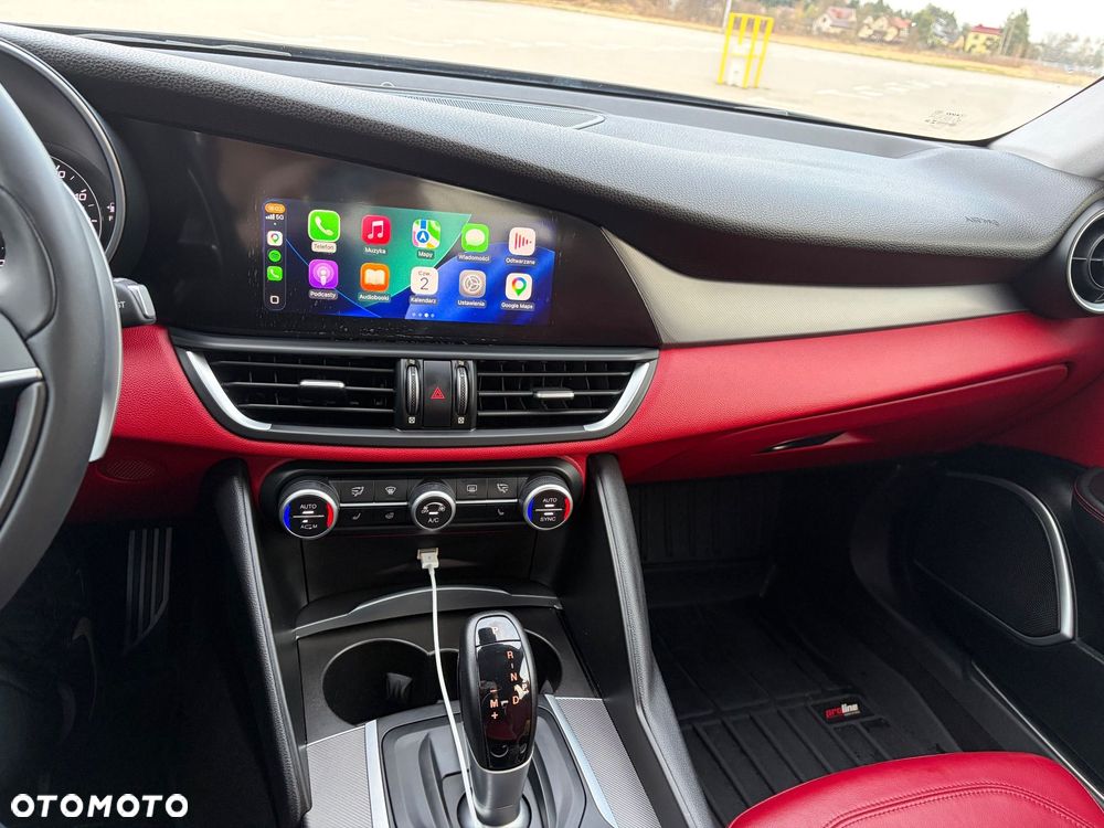 Alfa Romeo Giulia 2.0 Turbo Veloce - 9