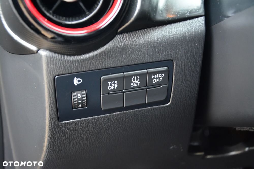 Mazda CX-3 SKYACTIV-G 121 FWD - 22