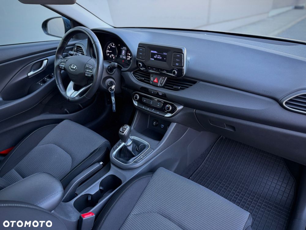 Hyundai i30 1.5 DPI Modern - 17