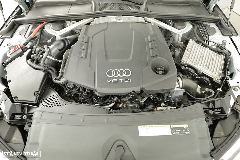 Audi A4 3.0 TDI V6 quattro Design Tiptronic - 25