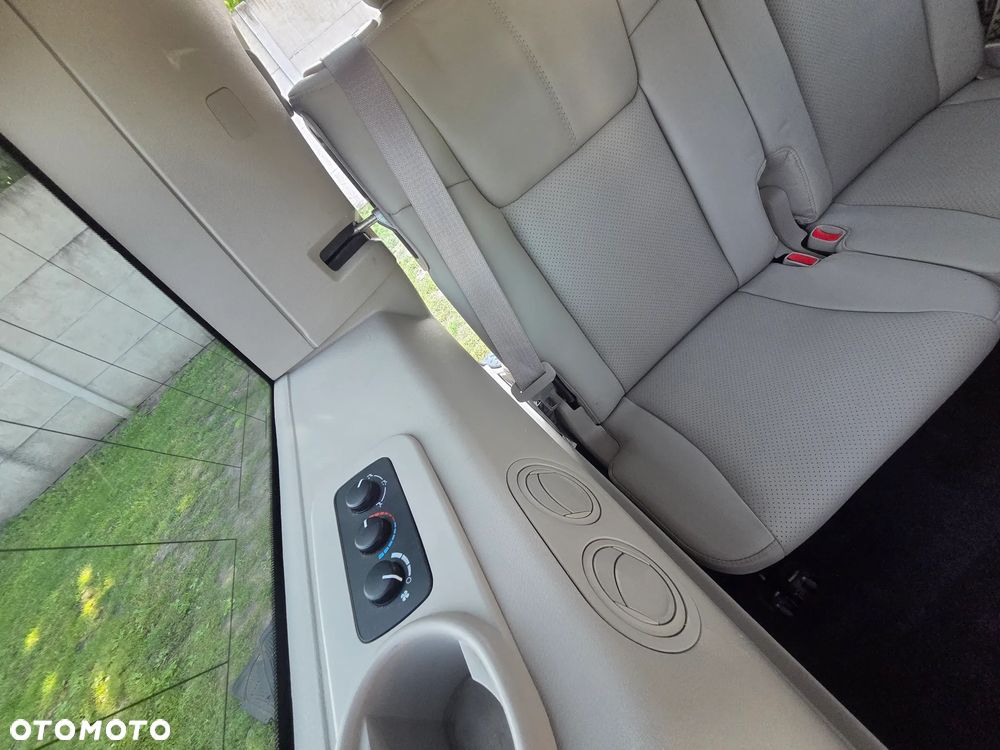 Jeep Commander 3.0 CRD DPF Automatik Limited - 27