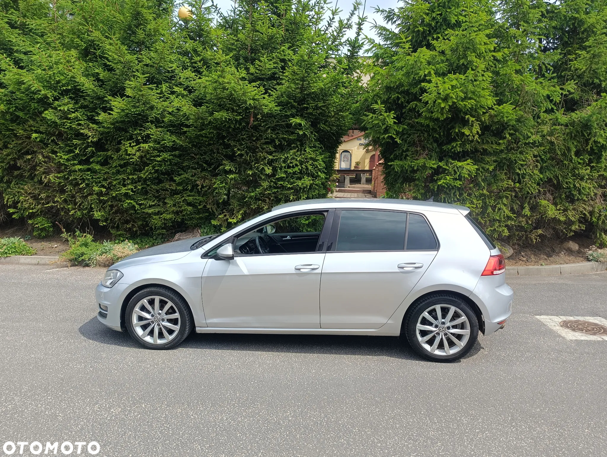 Volkswagen Golf 1.6 TDI BlueMotion Technology DSG Comfortline - 20