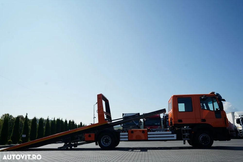 Iveco EUROCARGO / REMORCA AUTO HIDRAULICĂ / PLATFORMĂ - 6 M / REMORCA DUPĂ CU 6 LOCURI / TRONIU / EURO 6 - 6