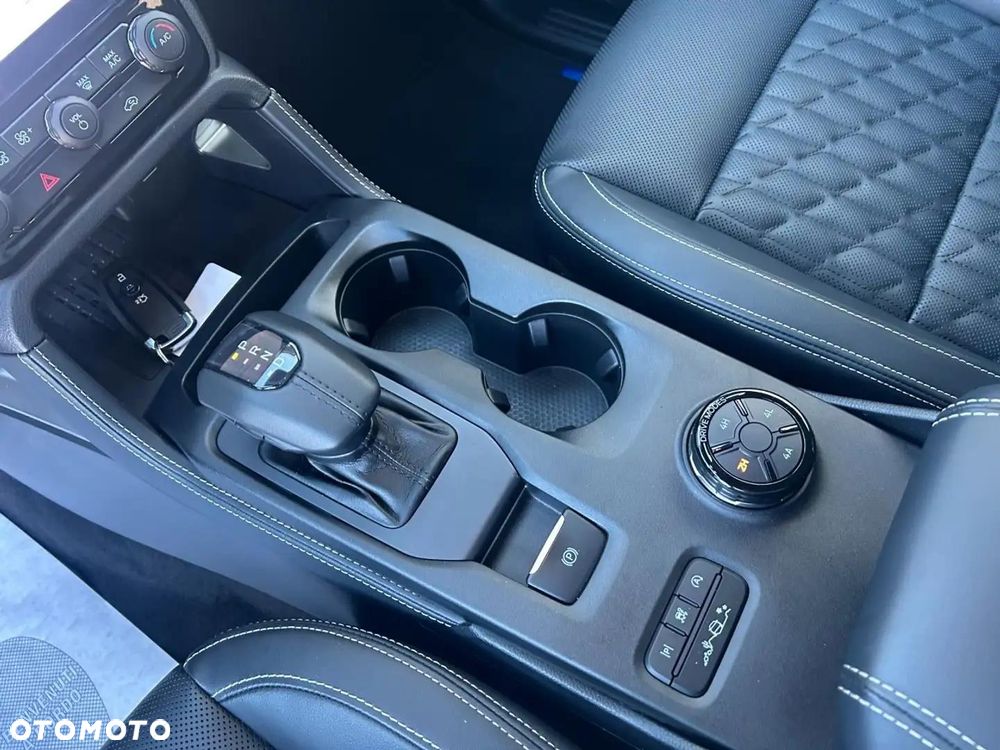 Ford Ranger 3.0 EcoBlue Turbo 4x4 DC Platinium - 13