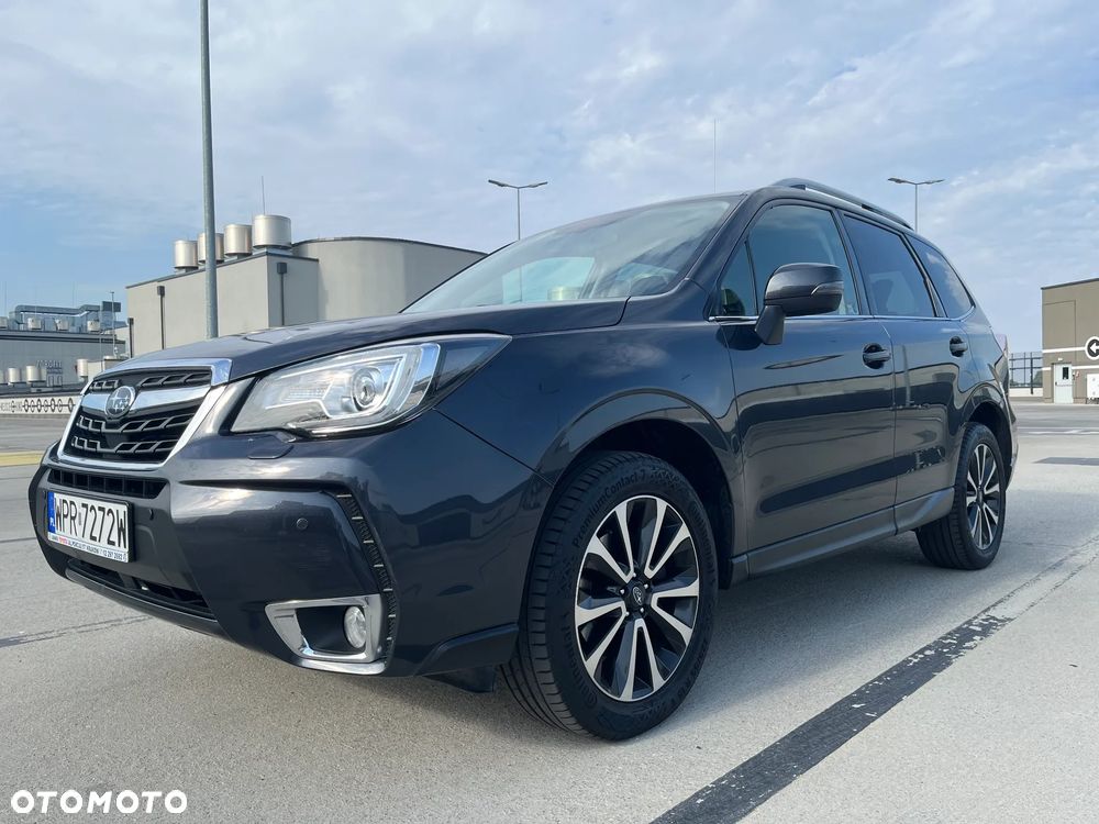 Subaru Forester 2.0 XT Platinum Lineartronic - 2
