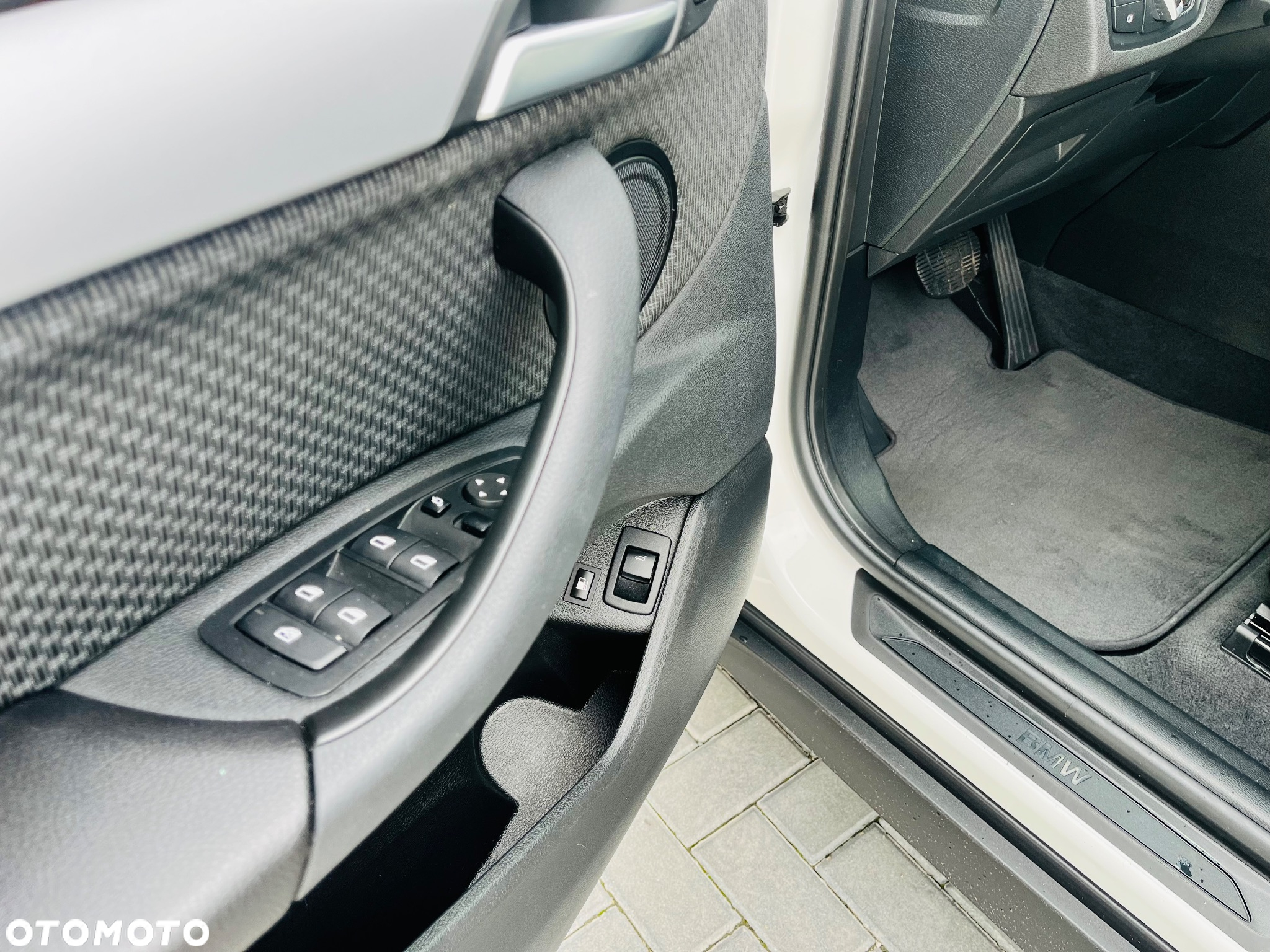 BMW X1 xDrive25e Sport Line - 23